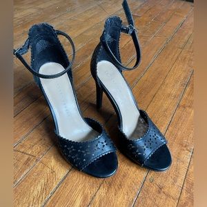 Lauren Conrad black high heels size 7